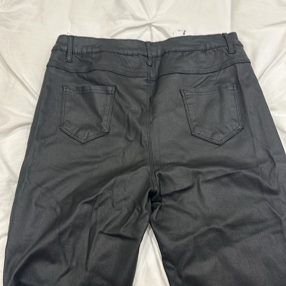 AA apperloth faux leather flare pants- XL - Picture 6 of 6